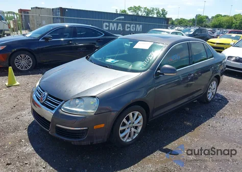 2010 Volkswagen Jetta Se из США, поврежденный, VIN 3VWRZ7AJXAM066015